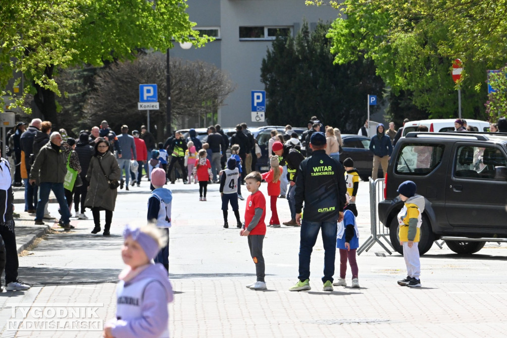 Sztafeta Przedszkolaków podczas 45. Biegu Siarkowca