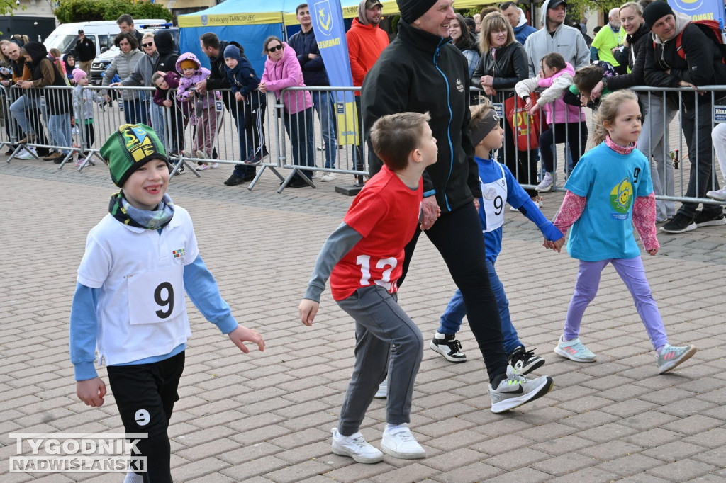Sztafeta Przedszkolaków podczas 45. Biegu Siarkowca
