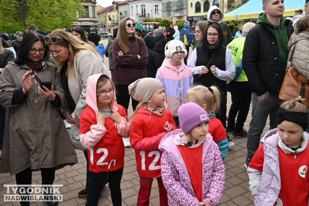 Sztafeta Przedszkolaków podczas 45. Biegu Siarkowca