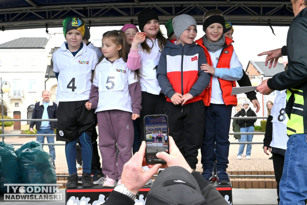 Sztafeta Przedszkolaków podczas 45. Biegu Siarkowca