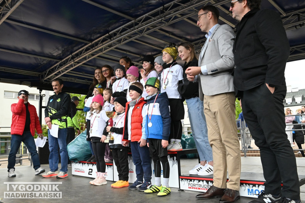 Sztafeta Przedszkolaków podczas 45. Biegu Siarkowca