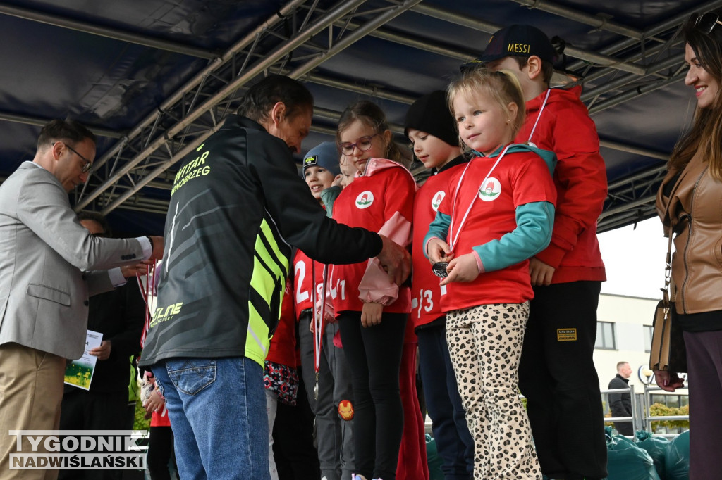 Sztafeta Przedszkolaków podczas 45. Biegu Siarkowca