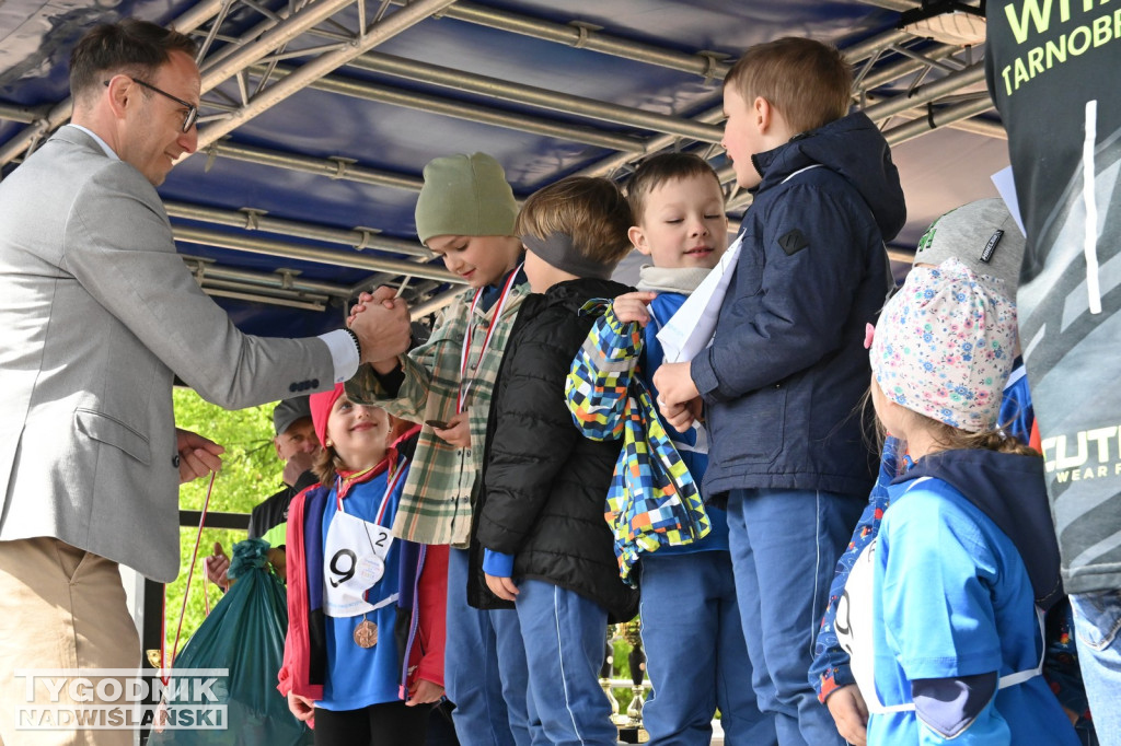 Sztafeta Przedszkolaków podczas 45. Biegu Siarkowca