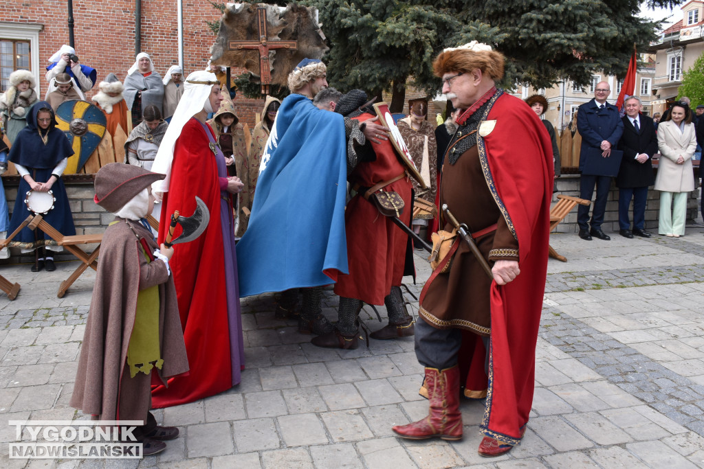 Inauguracja sezonu turystycznego w Sandomierzu
