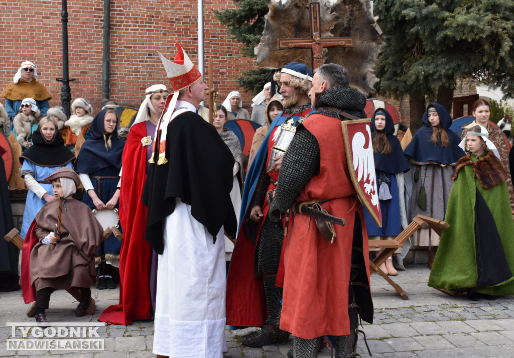 Inauguracja sezonu turystycznego w Sandomierzu