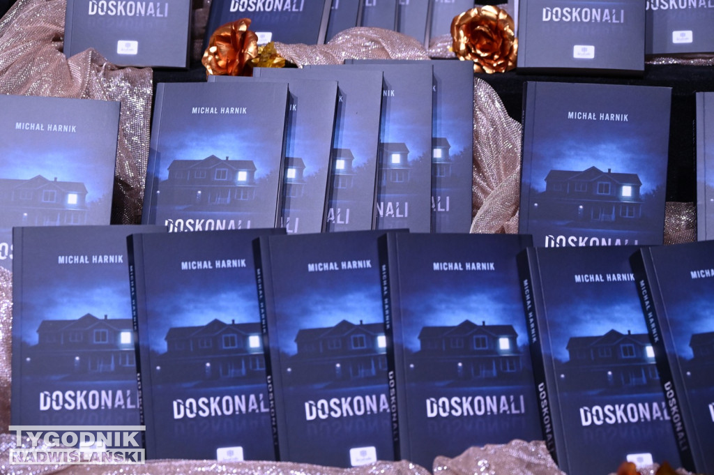 Premiera książki Michała Harnika - DOSKONALI