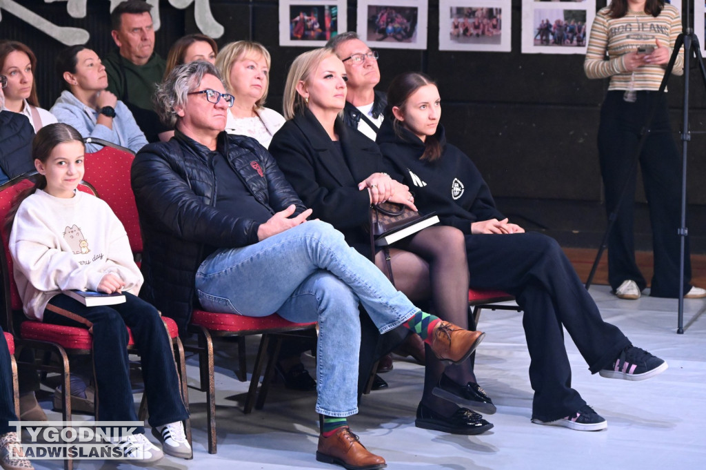 Premiera książki Michała Harnika - DOSKONALI