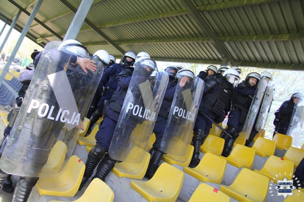 Ćwiczenia policyjne w Połańcu