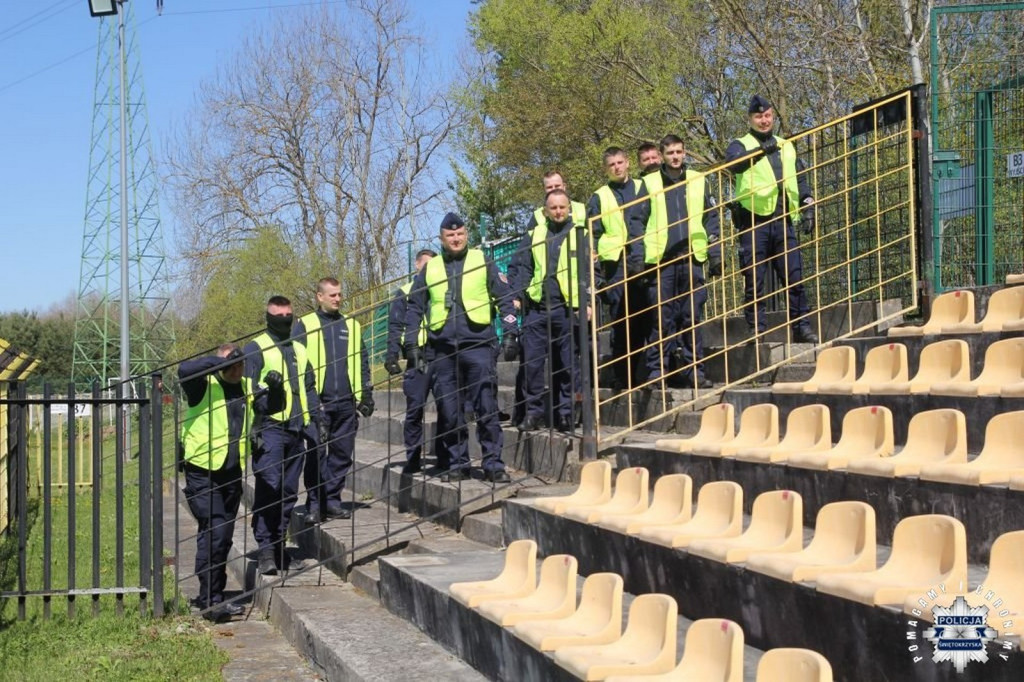 Ćwiczenia policyjne w Połańcu