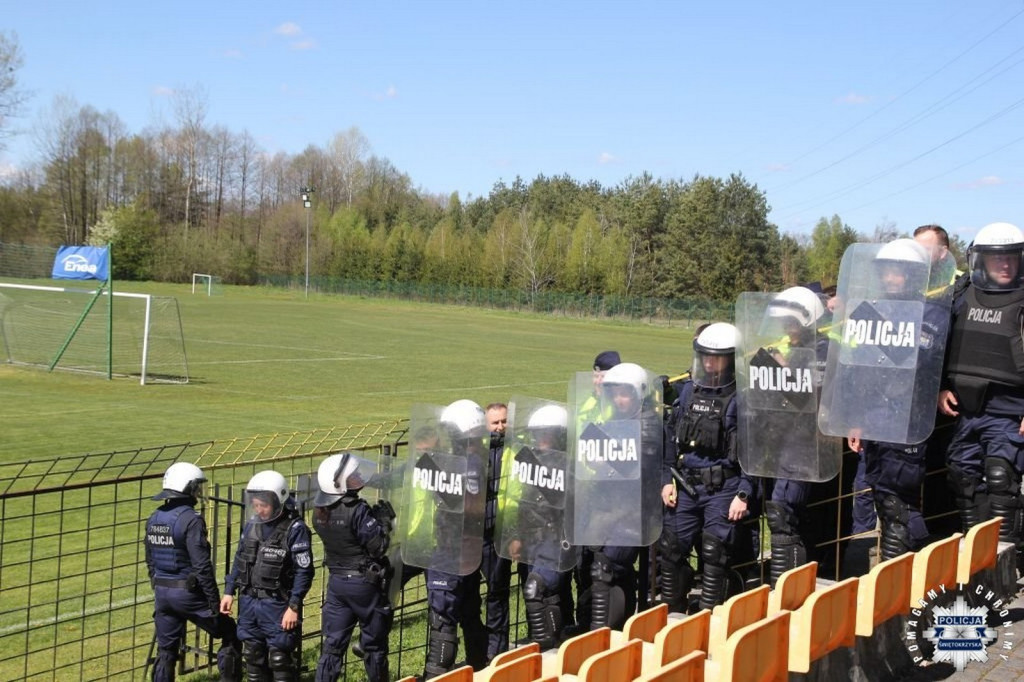 Ćwiczenia policyjne w Połańcu