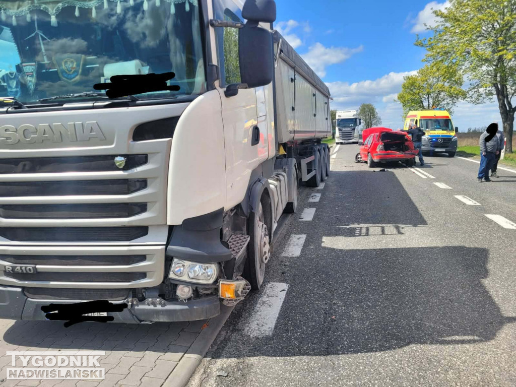 Wypadek w Trzebiesławicach w gminie Łoniów