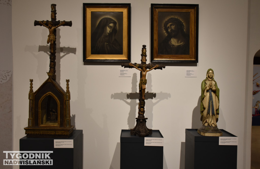 Wystawa „Ludowe dziedzictwo oczami młodych”