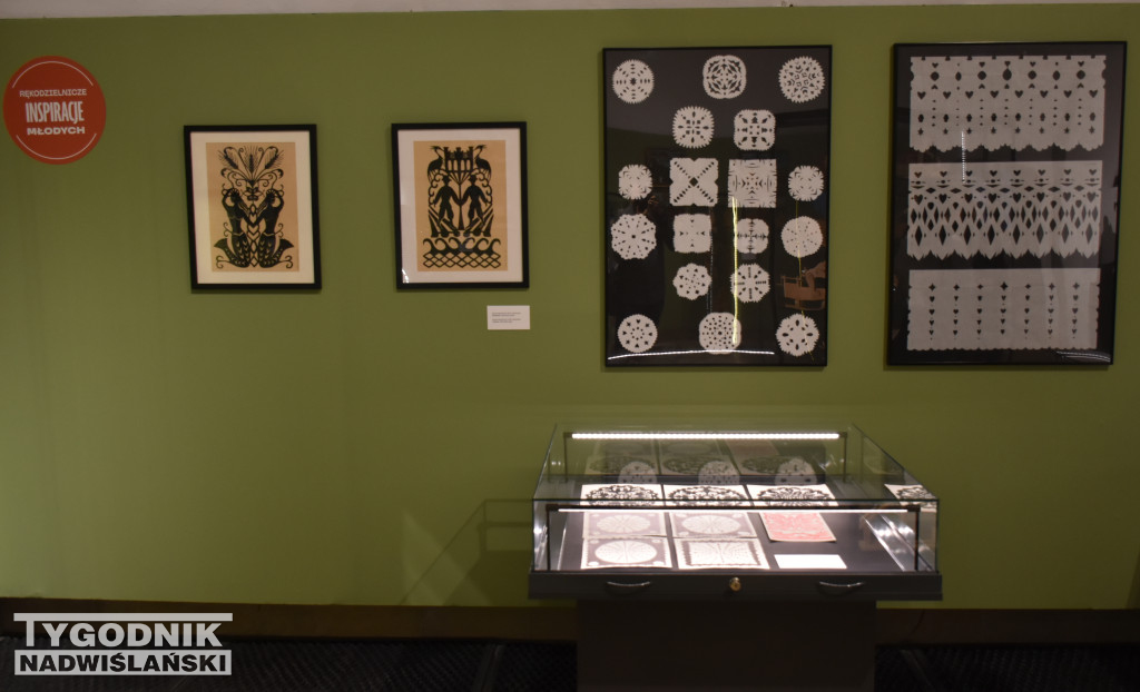 Wystawa „Ludowe dziedzictwo oczami młodych”