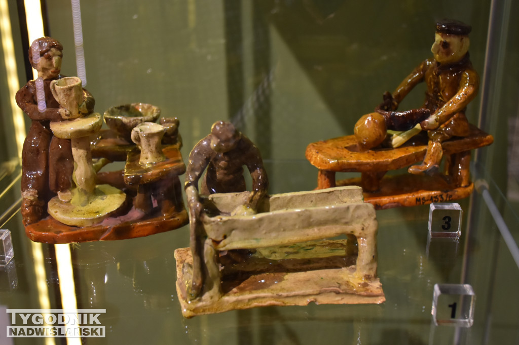 Wystawa „Ludowe dziedzictwo oczami młodych”