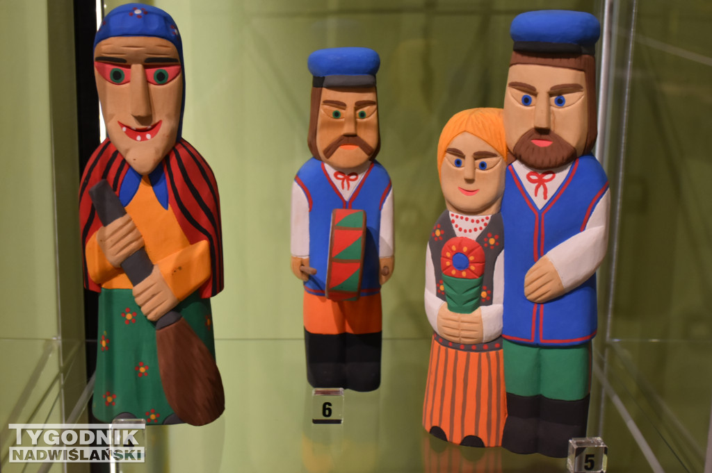 Wystawa „Ludowe dziedzictwo oczami młodych”