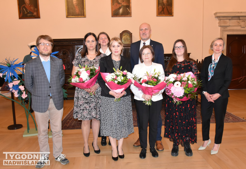 Wystawa „Ludowe dziedzictwo oczami młodych”