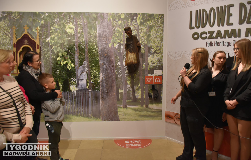 Wystawa „Ludowe dziedzictwo oczami młodych”