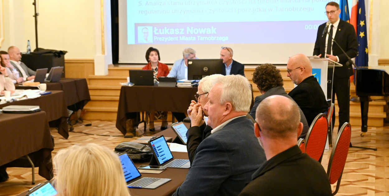 Sesja Rady Miasta Tarnobrzega z 30 kwietnia 2026 r.