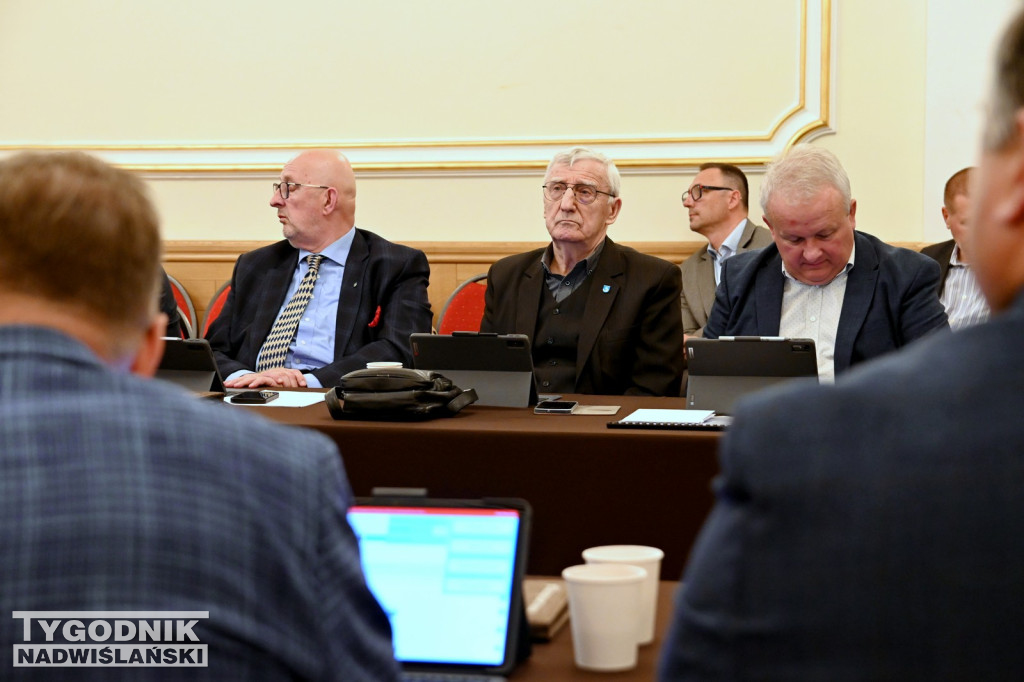 Sesja Rady Miasta Tarnobrzega z 30 kwietnia 2026 r.