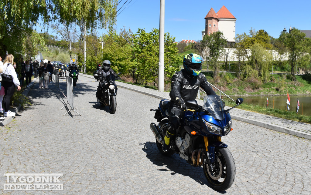Rozpoczęcie sezonu motocyklowego w Sandomierzu