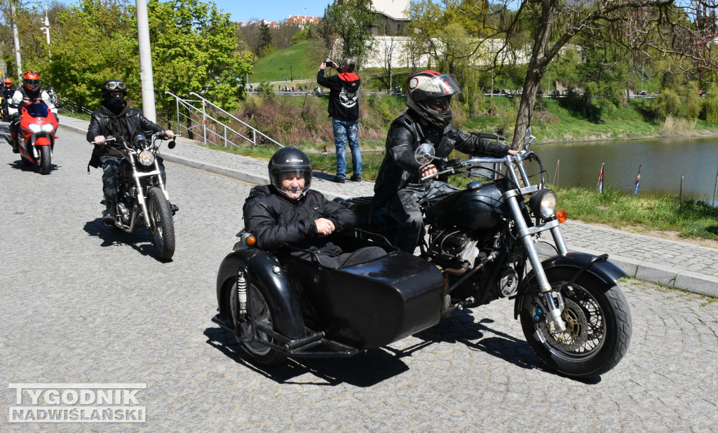 Rozpoczęcie sezonu motocyklowego w Sandomierzu