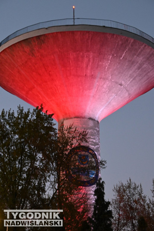 Premiera iluminacji wieży ciśnień w Tarnobrzegu