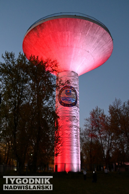 Premiera iluminacji wieży ciśnień w Tarnobrzegu