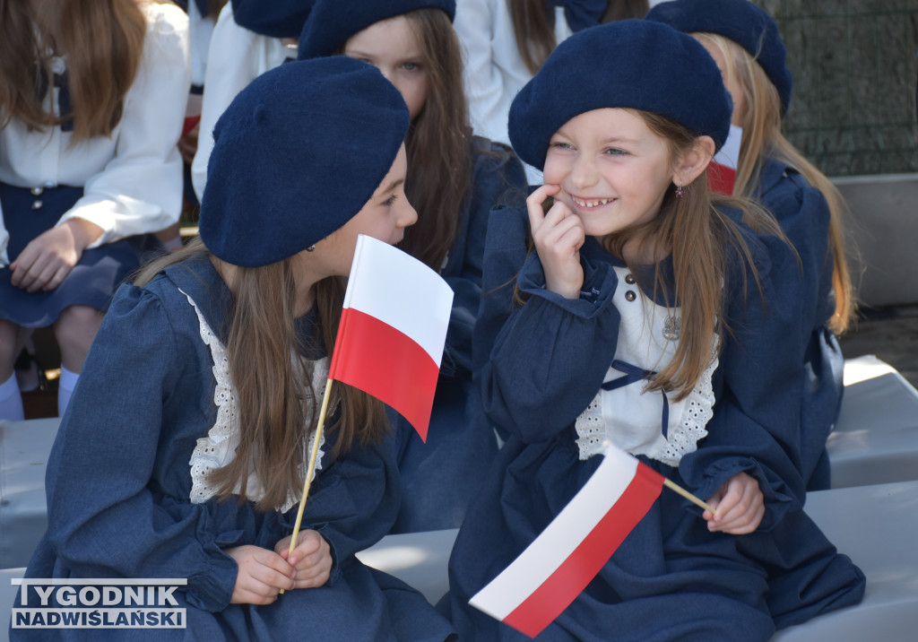 Uroczystość w Szkole Podstawowej w Głazowie