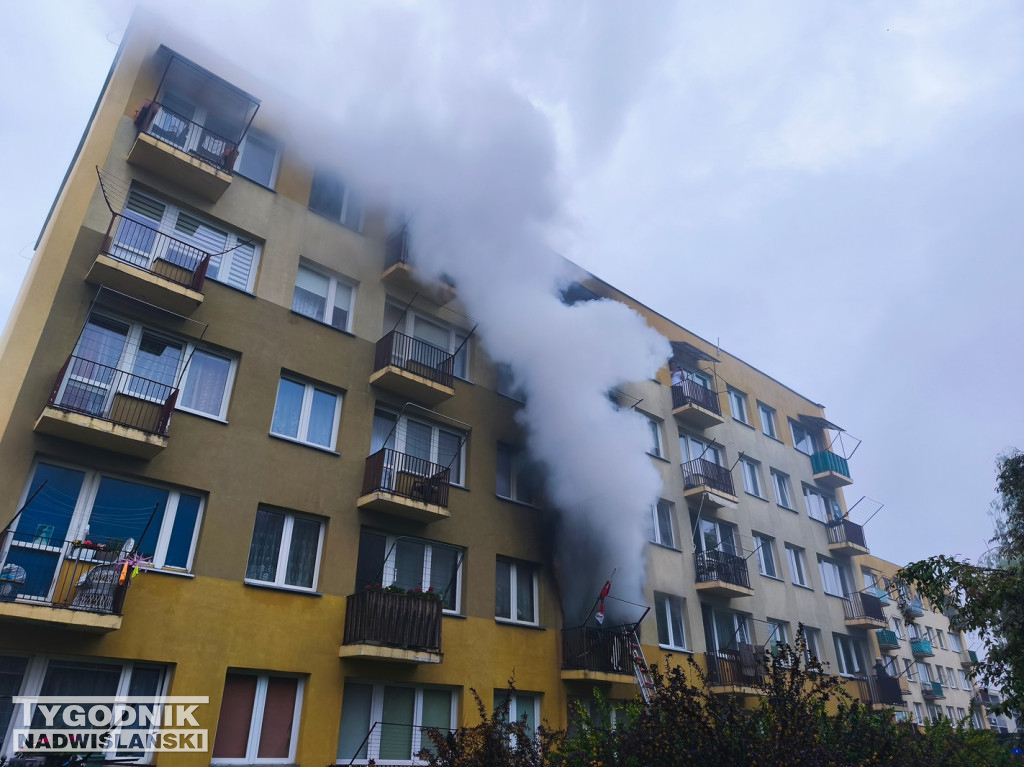 Pożar mieszkania na ul. Matejki w Tarnobrzegu