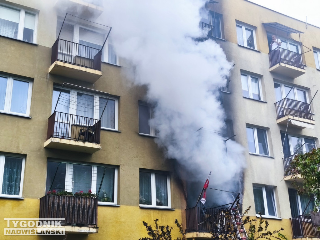 Pożar mieszkania na ul. Matejki w Tarnobrzegu