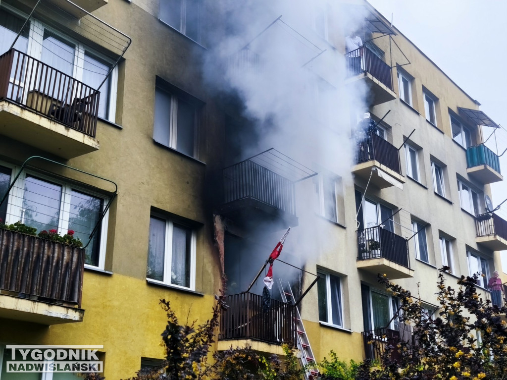 Pożar mieszkania na ul. Matejki w Tarnobrzegu