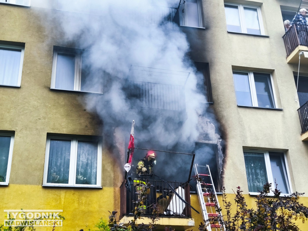 Pożar mieszkania na ul. Matejki w Tarnobrzegu
