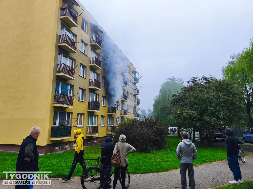 Pożar mieszkania na ul. Matejki w Tarnobrzegu