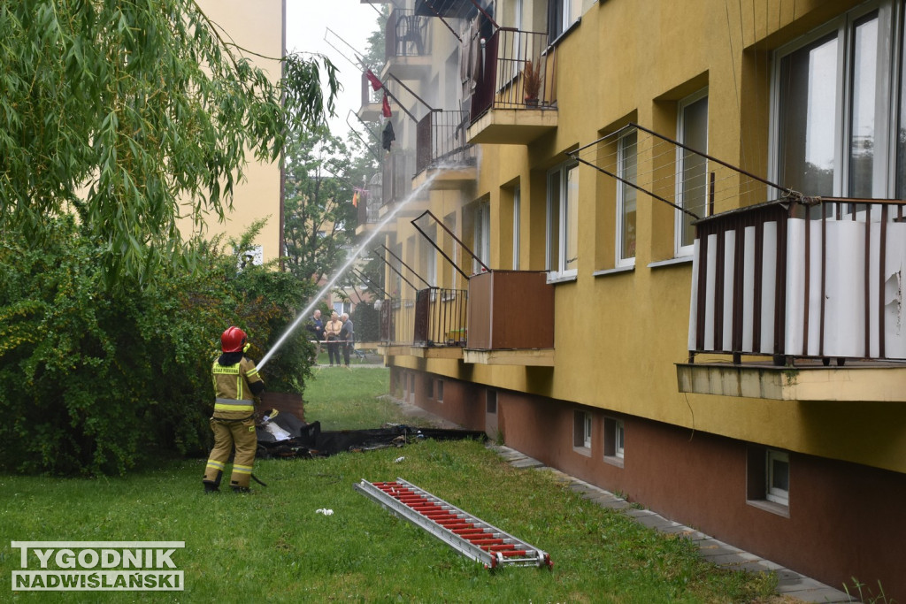 Pożar mieszkania na ul. Matejki w Tarnobrzegu