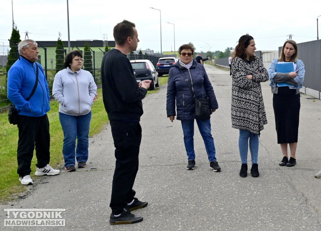 Protest w sprawie wytwórni mas bitumicznych w Stalach