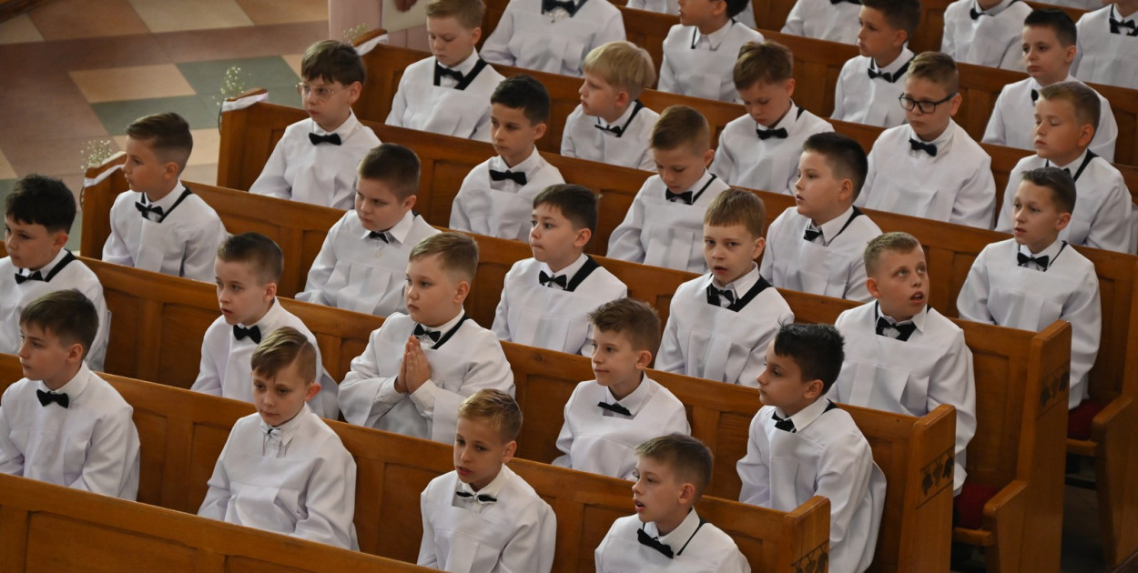 Pierwsza Komunia Święta w parafii na Serbinowie