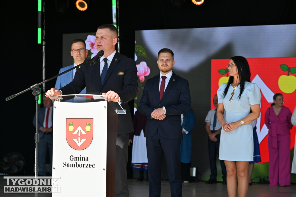 Święto Kwitnącej Jabłoni w Samborcu