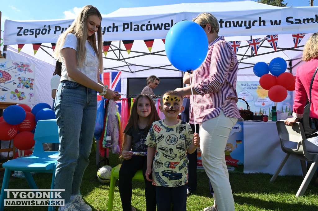Święto Kwitnącej Jabłoni w Samborcu
