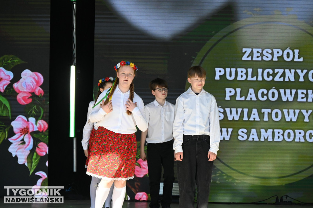 Święto Kwitnącej Jabłoni w Samborcu