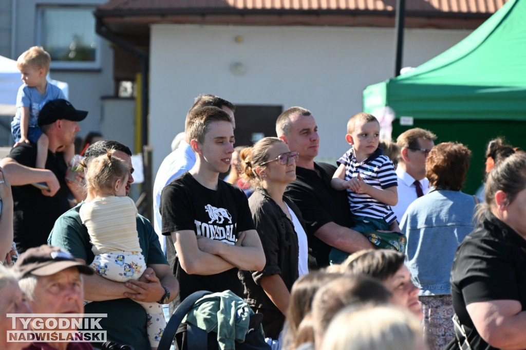 Święto Kwitnącej Jabłoni w Samborcu