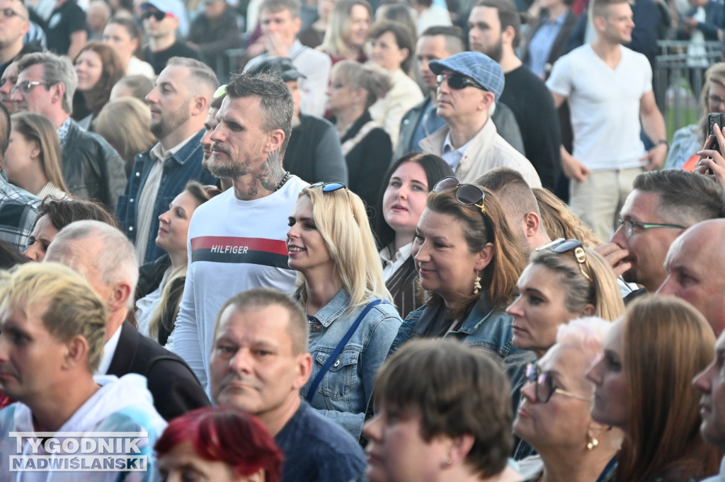 Święto Kwitnącej Jabłoni w Samborcu