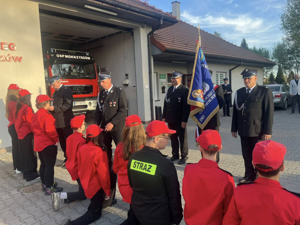 Ślubowanie MDP w OSP Mokrzyszów