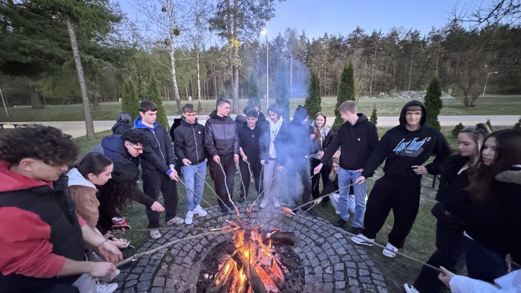 Wizyta licealistów z Rumunii w Nowej Dębie
