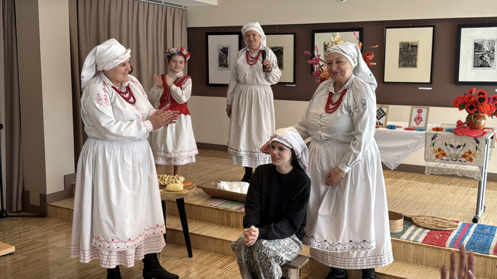 Wizyta licealistów z Rumunii w Nowej Dębie
