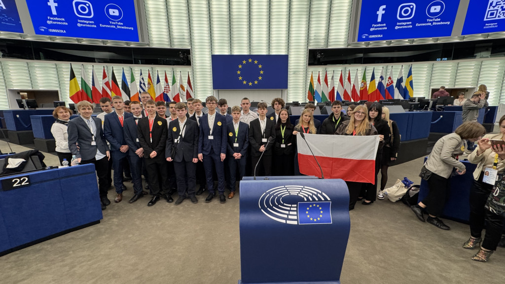 Uczniowie ZS nr 2 w Nowej Dębie w Europarlamencie