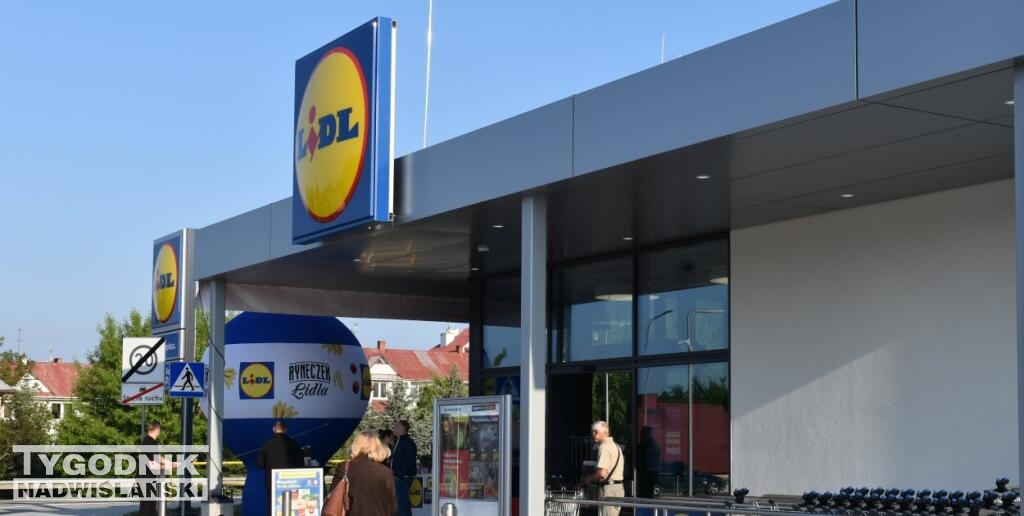 Nowe centrum handlowe w Sandomierzu