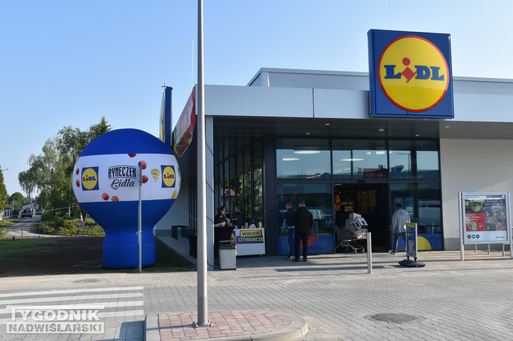 Nowe centrum handlowe w Sandomierzu