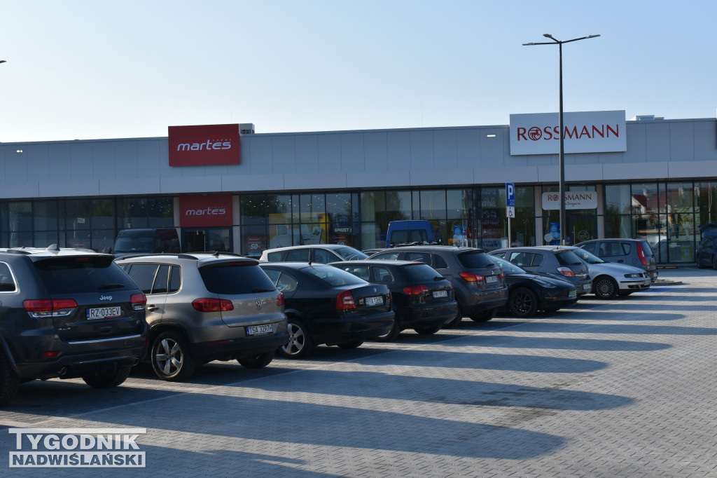 Nowe centrum handlowe w Sandomierzu