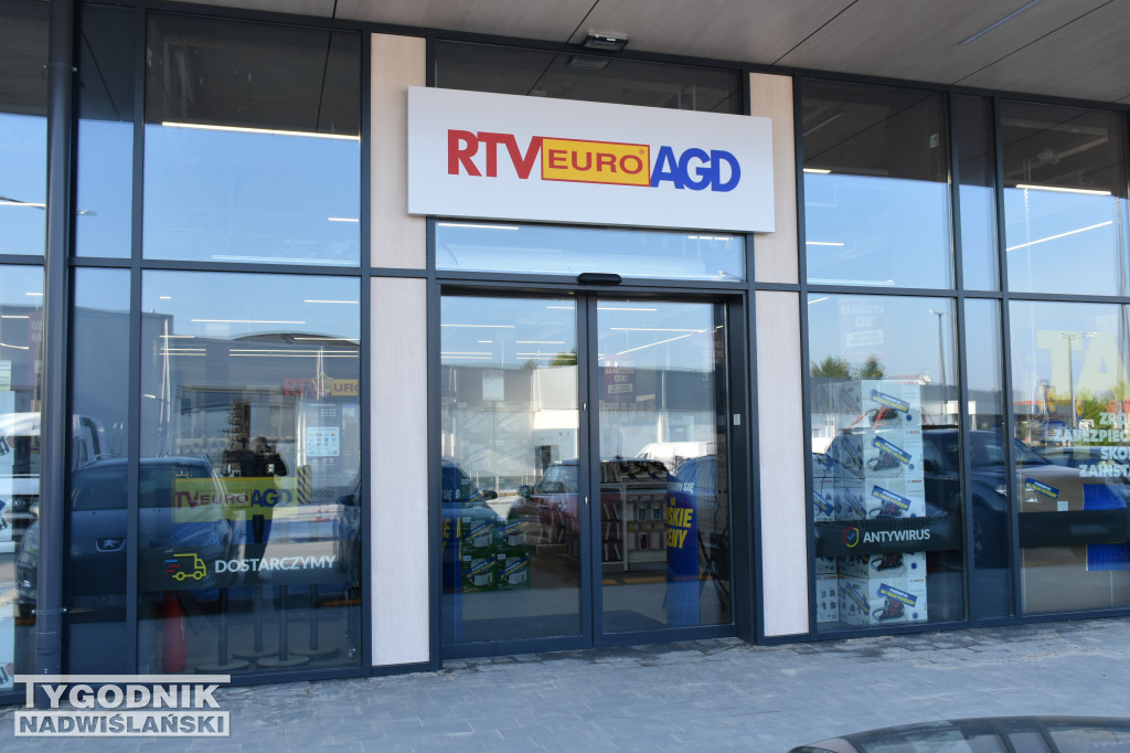 Nowe centrum handlowe w Sandomierzu