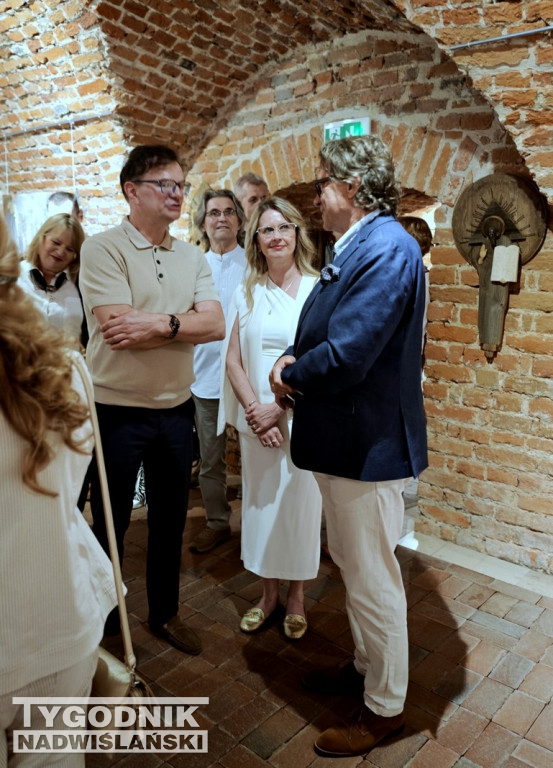 Dwie wystawy w Zamku Tarnowskich w Tarnobrzegu